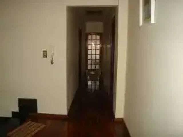Casa / Sobrado para Venda em São Carlos/SP Vila Prado 4 Quartos