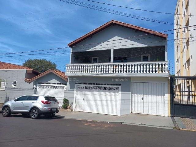 Casa / Sobrado para Venda em São Carlos/SP Vila Prado 3 Quartos