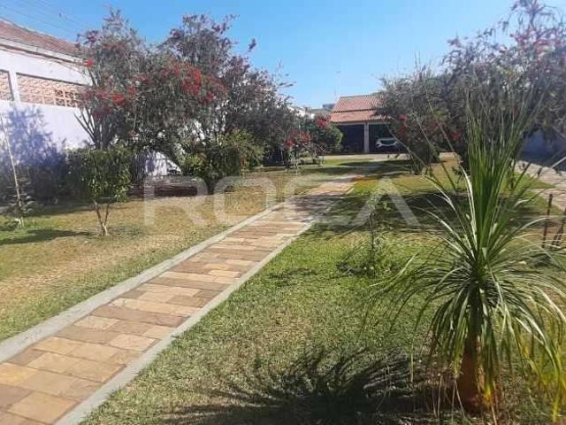 Casa / Sobrado para Venda em São Carlos/SP Vila Prado 3 Quartos
