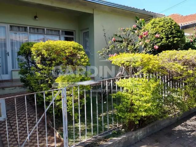 Casa / Sobrado para Venda em São Carlos/SP Vila Prado 3 Quartos