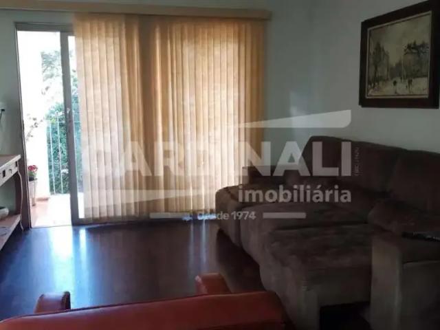 Casa / Sobrado para Venda em São Carlos/SP Vila Rancho Velho 3 Quartos