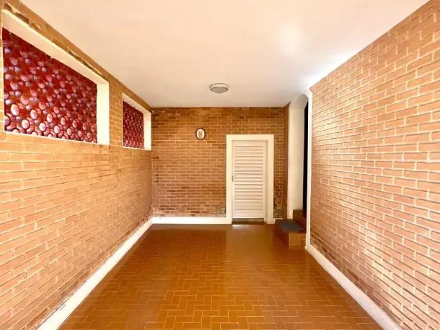 Casa / Sobrado para Venda em São Bento do Sapucaí/SP Centro 3 Quartos