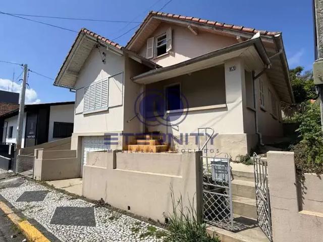 Casa / Sobrado para Venda em São Bento do Sul/SC Centro 4 Quartos