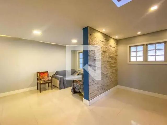 Casa / Sobrado para Venda em São Bernardo do Campo/SP Vila Jordanópolis 4 Quartos