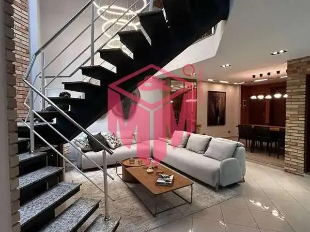 Casa / Sobrado para Venda em São Bernardo do Campo/SP Vila Jordanópolis 3 Quartos
