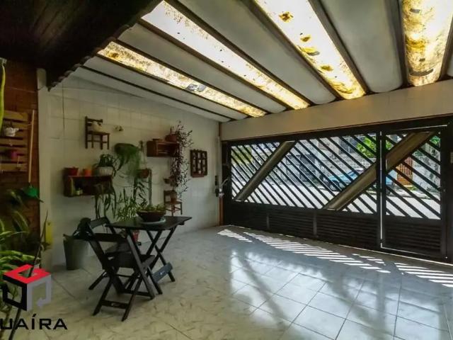 Casa / Sobrado para Venda em São Bernardo do Campo/SP Alves Dias 3 Quartos