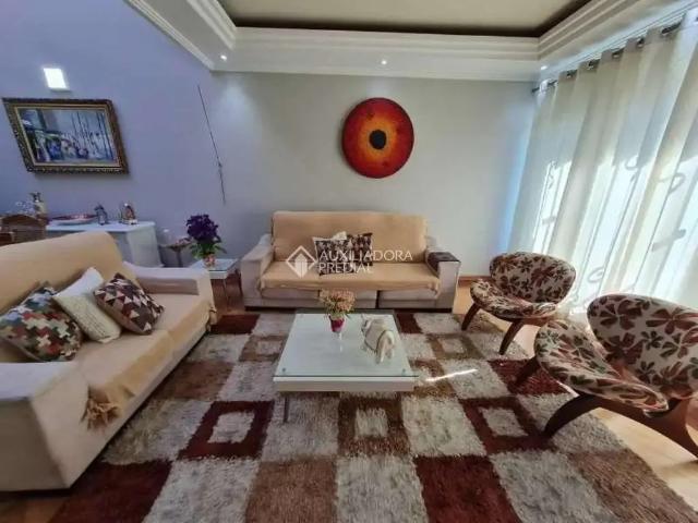 Casa / Sobrado para Venda em São Bernardo do Campo/SP Baeta Neves 4 Quartos
