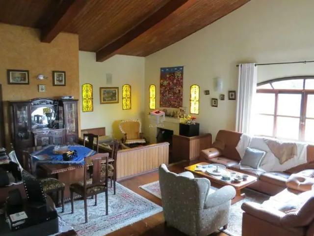 Casa / Sobrado para Venda em São Bernardo do Campo/SP Batistini 5 Quartos
