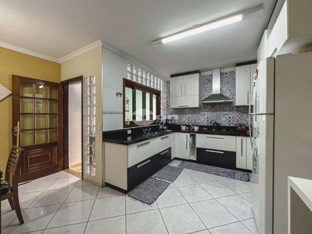 Casa / Sobrado para Venda em São Bernardo do Campo/SP Demarchi 3 Quartos