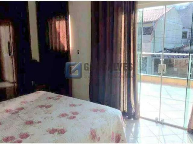 Casa / Sobrado para Venda em São Bernardo do Campo/SP Dos Casa 4 Quartos