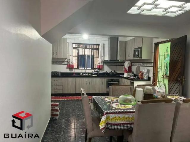 Casa / Sobrado para Venda em São Bernardo do Campo/SP Ferrazópolis 3 Quartos