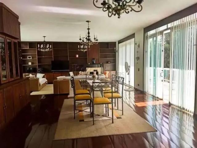 Casa / Sobrado para Venda em São Bernardo do Campo/SP Jardim Chácara Inglesa 4 Quartos
