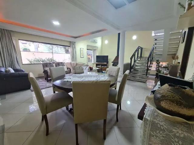 Casa / Sobrado para Venda em São Bernardo do Campo/SP Jardim Chácara Inglesa 5 Quartos