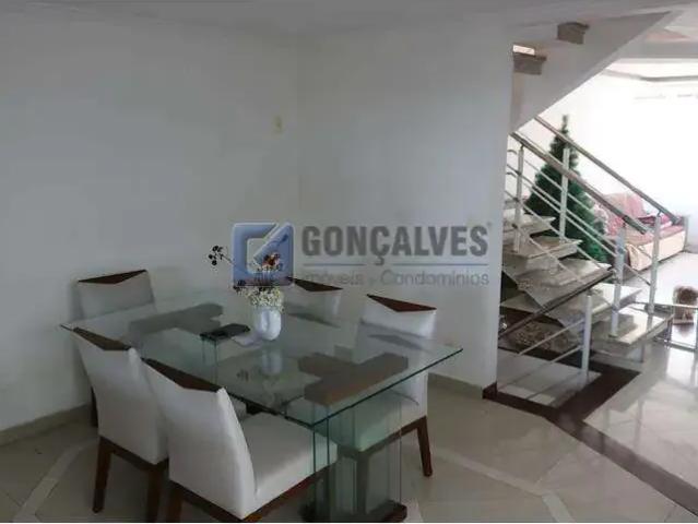 Casa / Sobrado para Venda em São Bernardo do Campo/SP Jordanópolis 3 Quartos