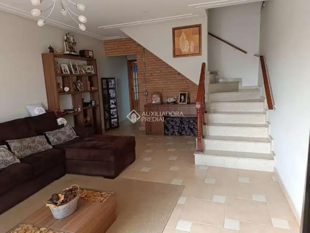 Casa / Sobrado para Venda em São Bernardo do Campo/SP Jordanópolis 3 Quartos