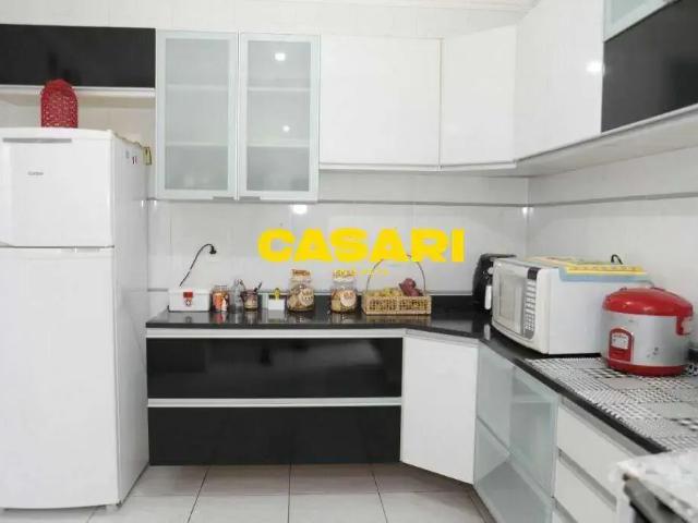 Casa / Sobrado para Venda em São Bernardo do Campo/SP Jordanópolis 3 Quartos