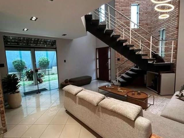 Casa / Sobrado para Venda em São Bernardo do Campo/SP Jordanópolis 3 Quartos
