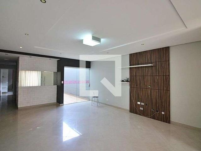 Casa / Sobrado para Venda em São Bernardo do Campo/SP Nova Petrópolis 4 Quartos