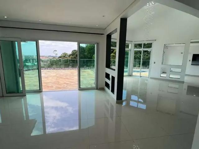 Casa / Sobrado para Venda em São Bernardo do Campo/SP Parque Terra Nova II 4 Quartos
