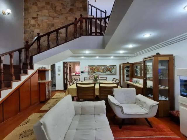 Casa / Sobrado para Venda em São Bernardo do Campo/SP Paulicéia 3 Quartos