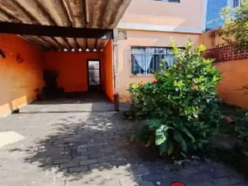Praça Antônio de Oliveira Marques - Garagem