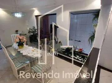 Praça Antônio de Oliveira Marques - Garagem