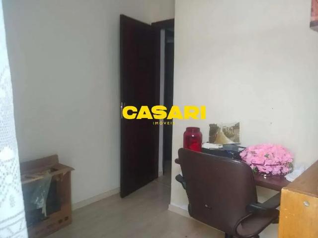 Casa / Sobrado para Venda em São Bernardo do Campo/SP Paulicéia 4 Quartos
