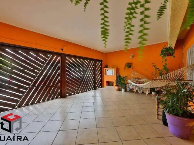 Casa / Sobrado para Venda em São Bernardo do Campo/SP Paulicéia 4 Quartos