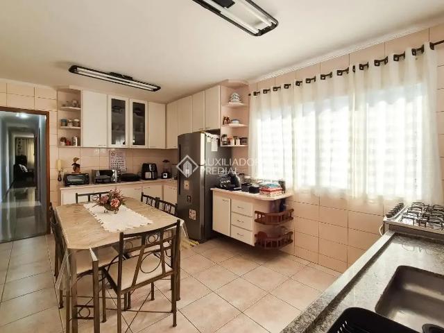Casa / Sobrado para Venda em São Bernardo do Campo/SP Paulicéia 5 Quartos