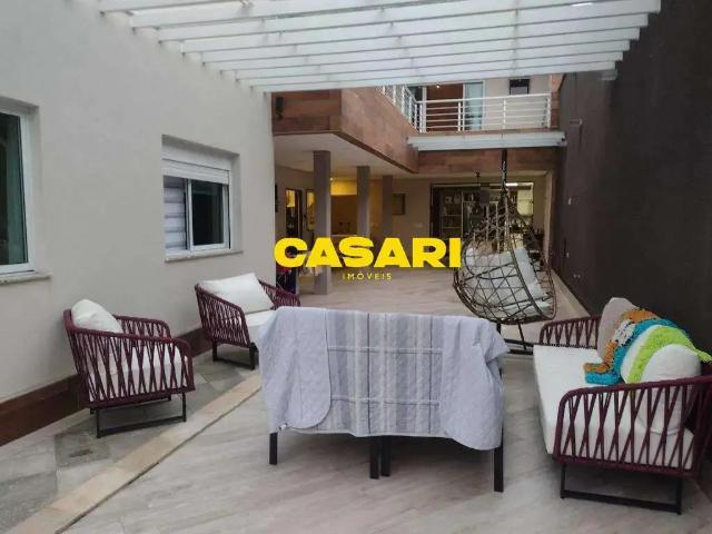 Casa / Sobrado para Venda em São Bernardo do Campo/SP Rio Grande 4 Quartos