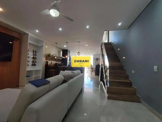 Casa / Sobrado para Venda em São Bernardo do Campo/SP Santa Terezinha 3 Quartos