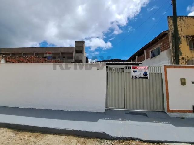 Casa / Sobrado para Venda em São Gonçalo do Amarante/RN Jardins 3 Quartos