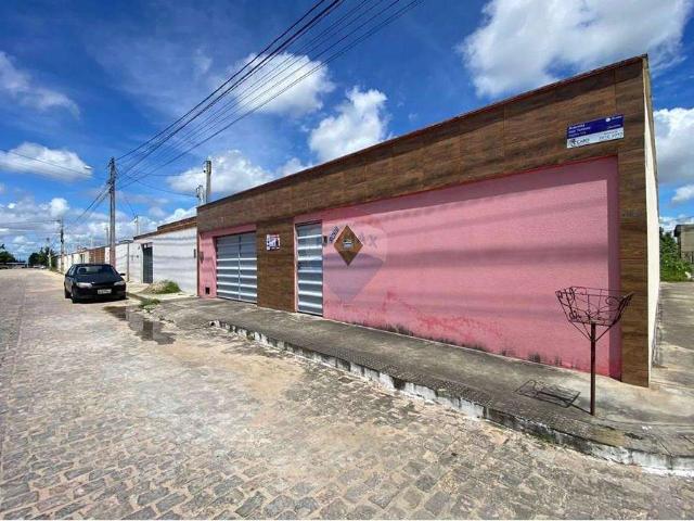 Casa / Sobrado para Venda em São Gonçalo do Amarante/RN Jardins 3 Quartos