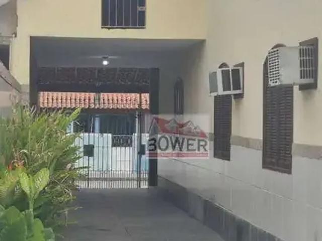 Casa / Sobrado para Venda em São Gonçalo/RJ Mutondo 3 Quartos