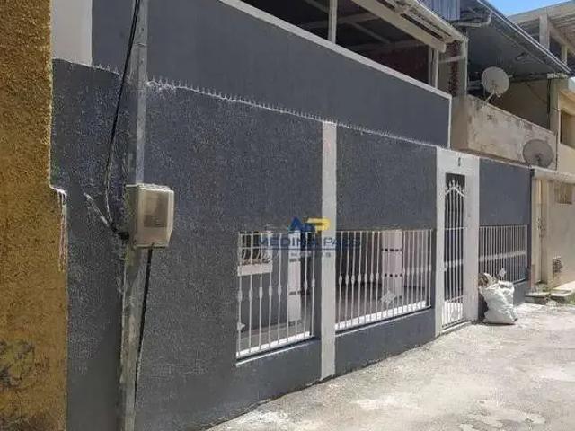 Casa / Sobrado para Venda em São Gonçalo/RJ Mutuá 3 Quartos