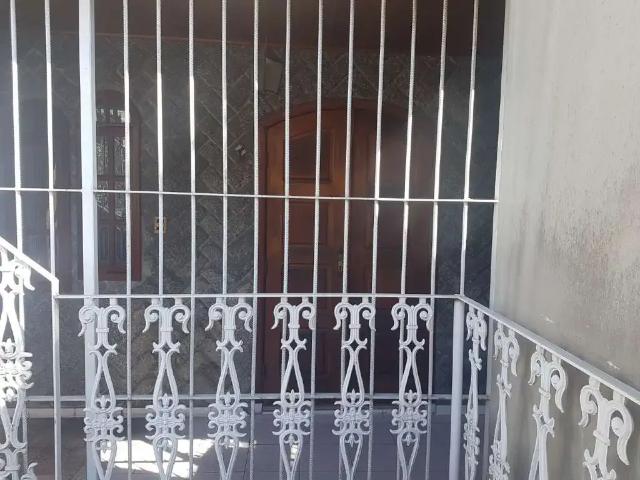 Casa / Sobrado para Venda em São Gonçalo/RJ Mutuá 3 Quartos