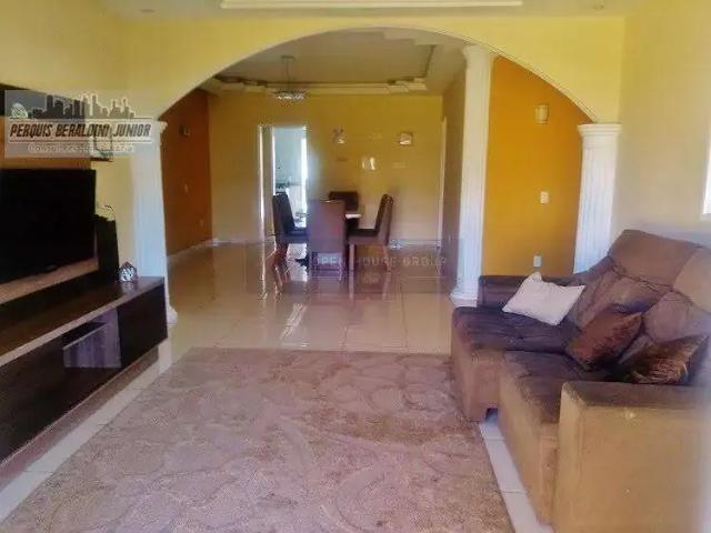 Casa / Sobrado para Venda em São Gonçalo/RJ Mutuá 3 Quartos