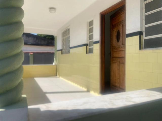 Casa / Sobrado para Venda em São Gonçalo/RJ Mutuá 3 Quartos