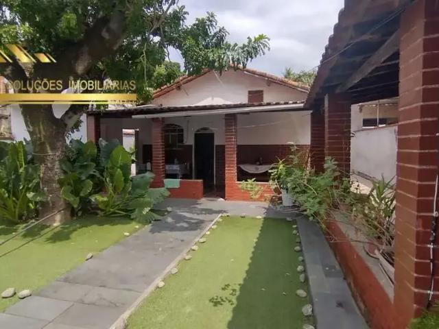 Casa / Sobrado para Venda em São Gonçalo/RJ Mutuá 5 Quartos