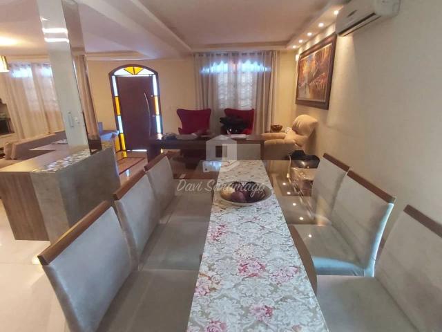 Casa / Sobrado para Venda em São Gonçalo/RJ Maria Paula 3 Quartos