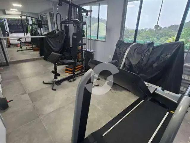 Casa / Sobrado para Venda em São Gonçalo/RJ Maria Paula 6 Quartos