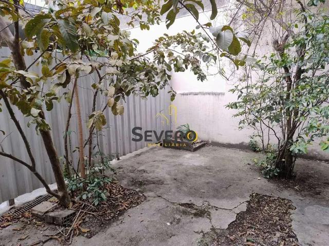 Casa / Sobrado para Venda em São Gonçalo/RJ Alcântara 2 Quartos