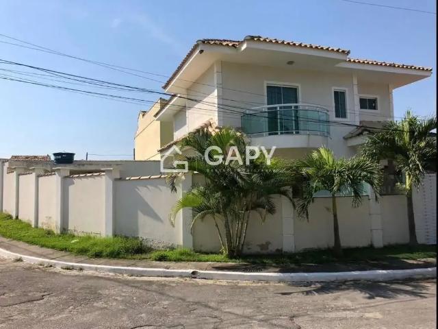 Casa / Sobrado para Venda em São Gonçalo/RJ Arsenal 3 Quartos