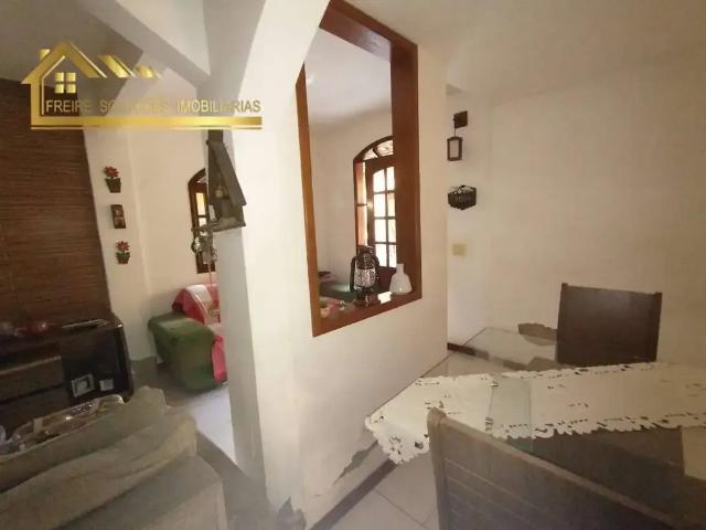 Casa / Sobrado para Venda em São Gonçalo/RJ Arsenal 3 Quartos