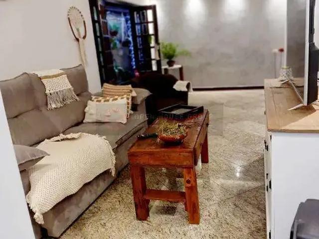 Casa / Sobrado para Venda em São Gonçalo/RJ Lindo Parque 3 Quartos