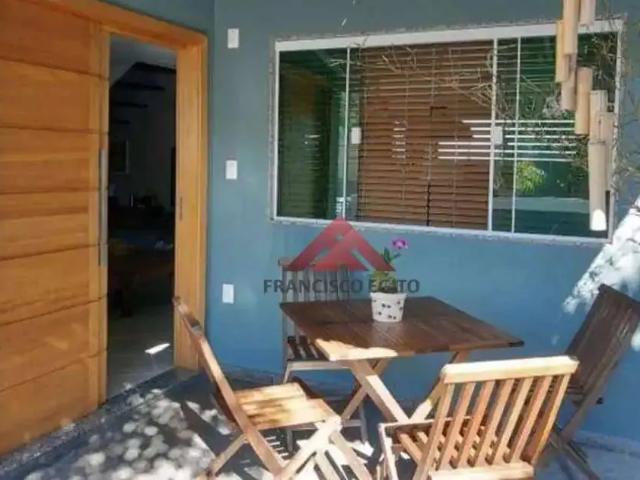 Casa / Sobrado para Venda em São Gonçalo/RJ Rio do Ouro 4 Quartos