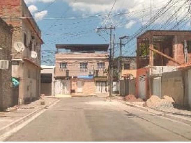 Casa / Sobrado para Venda em São Gonçalo/RJ Rocha 2 Quartos
