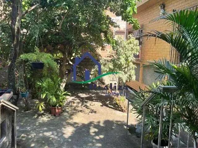 Casa / Sobrado para Venda em São Gonçalo/RJ Trindade 2 Quartos