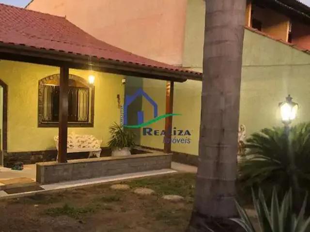 Casa / Sobrado para Venda em São Gonçalo/RJ Trindade 3 Quartos