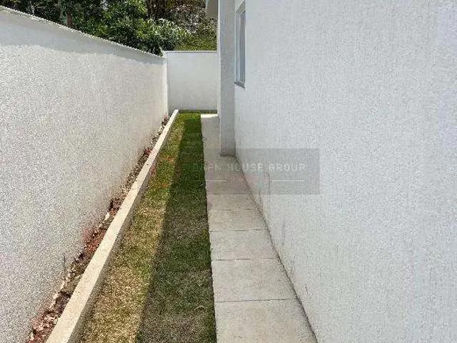 Casa / Sobrado para Venda em São Gonçalo/RJ Várzea das Moças 2 Quartos
